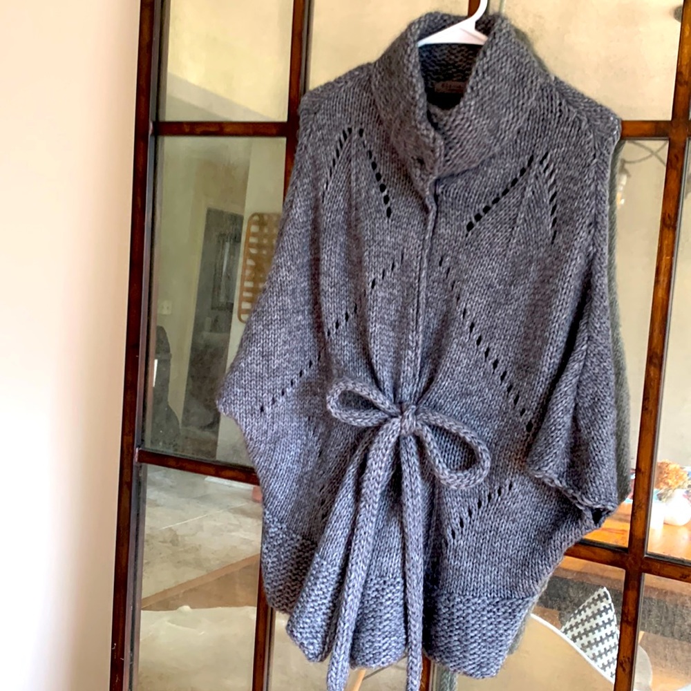 Medium Gray Knitted Sweater